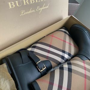 Burberry Check Rain boots